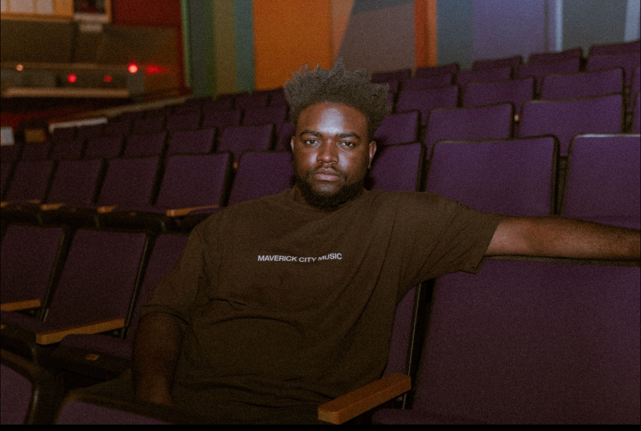 In the Room Lyric Tee - Chocolate